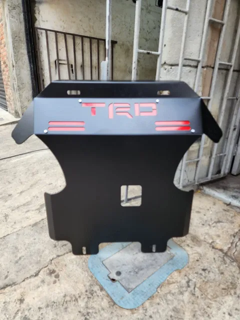 Protector de cárter — trabajo realizado por A&T
